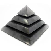 Пирамида из шунгита полированная  5 см Саккара Оптом